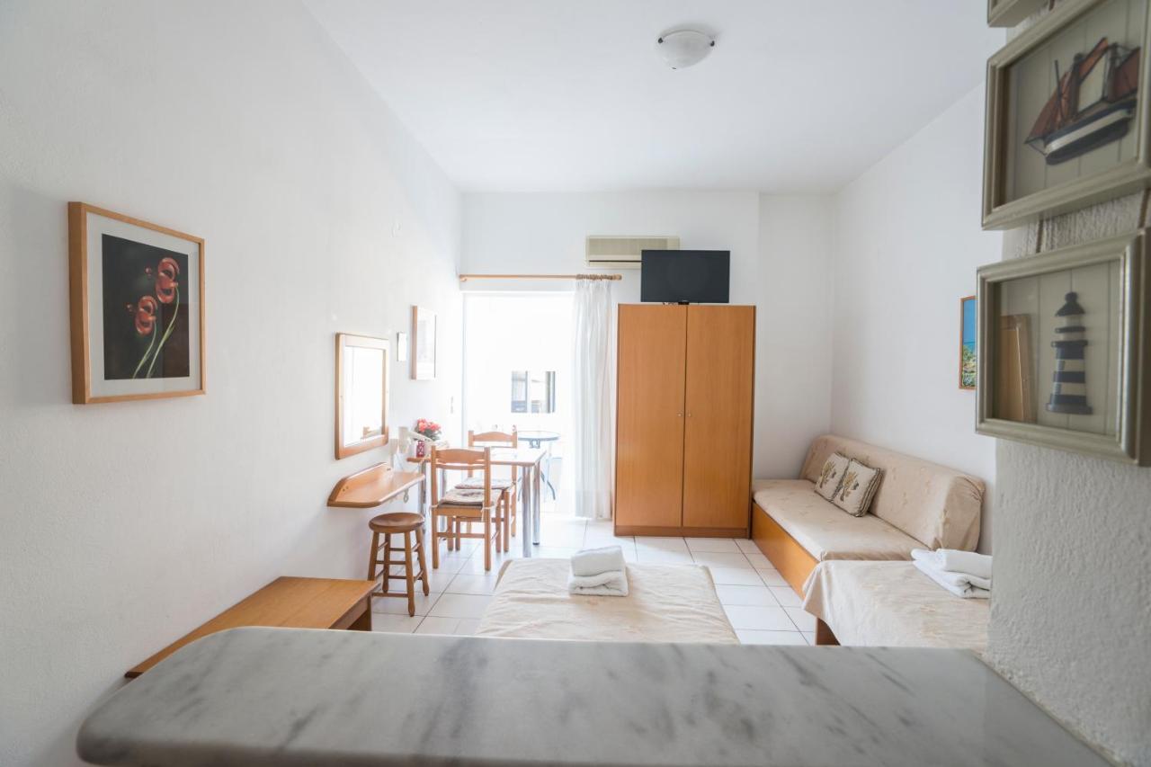 Stratis Apartments 干尼亞 外观 照片